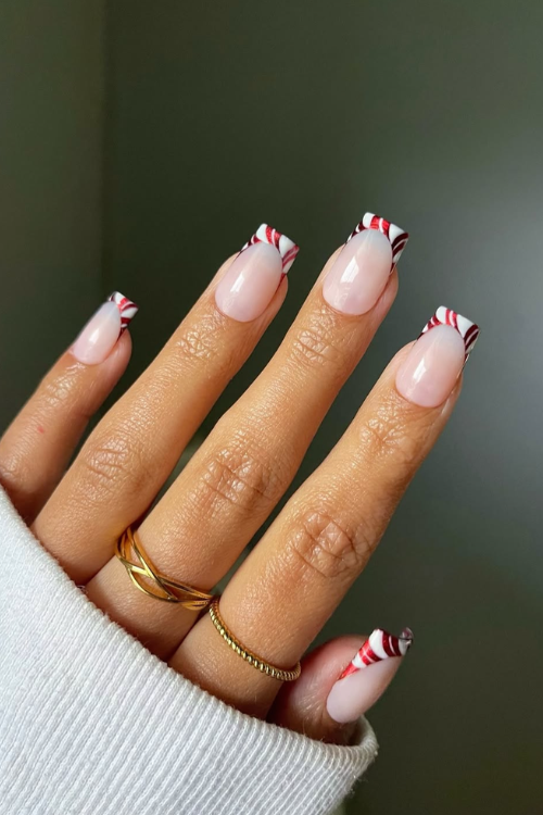 30 Holiday Nail Designs That Sparkle Harder Than the Tree 30 Holiday Nail Designs That Sparkle Harder Than the Tree
