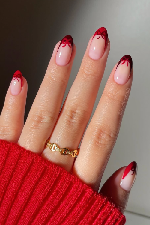 30 Holiday Nail Designs That Sparkle Harder Than the Tree 30 Holiday Nail Designs That Sparkle Harder Than the Tree