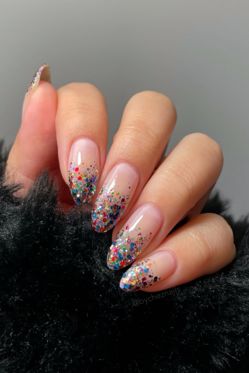 30 Holiday Nail Designs That Sparkle Harder Than the Tree 30 Holiday Nail Designs That Sparkle Harder Than the Tree