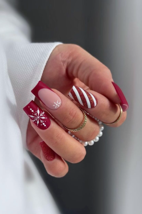 30 Holiday Nail Designs That Sparkle Harder Than the Tree 30 Holiday Nail Designs That Sparkle Harder Than the Tree