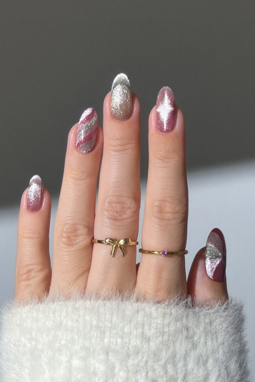 Santa Called—He Wants These 22 Pink Christmas Nails on the Nice List Santa Called—He Wants These 22 Pink Christmas Nails on the Nice List