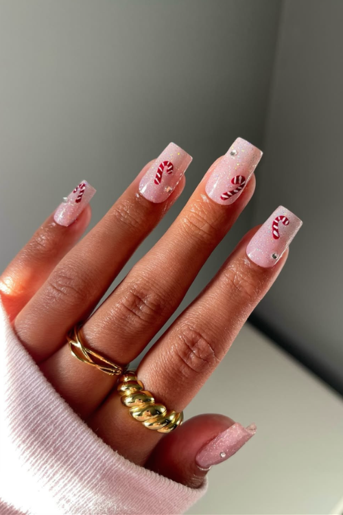 Santa Called—He Wants These 22 Pink Christmas Nails on the Nice List Santa Called—He Wants These 22 Pink Christmas Nails on the Nice List