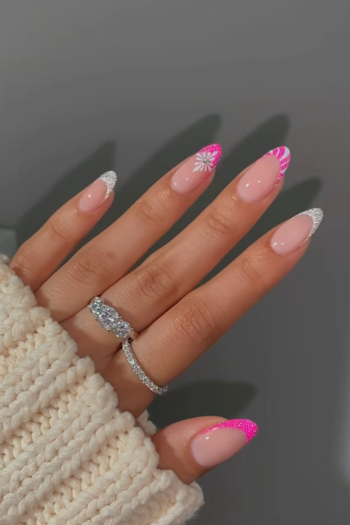 Santa Called—He Wants These 22 Pink Christmas Nails on the Nice List Santa Called—He Wants These 22 Pink Christmas Nails on the Nice List
