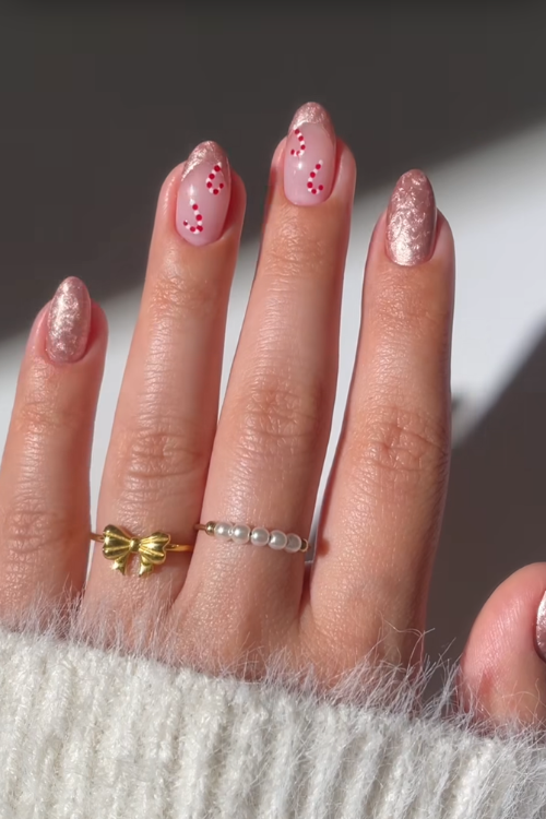 21 Simple Christmas Nails for Girls Who Like Pretty Without the Drama 21 Simple Christmas Nails for Girls Who Like Pretty Without the Drama