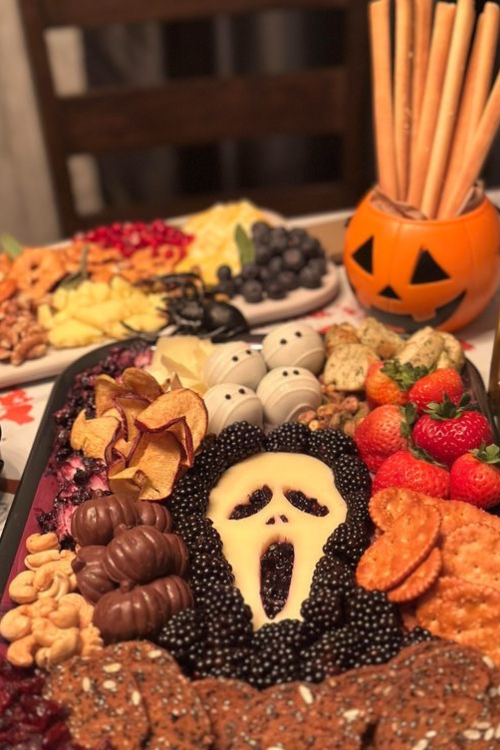 Witch, Please—These 19 Halloween Charcuterie Boards Are Chef’s Kiss Witch, Please—These 19 Halloween Charcuterie Boards Are Chef’s Kiss