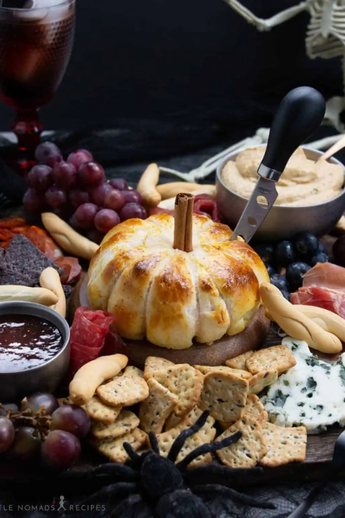 Witch, Please—These 19 Halloween Charcuterie Boards Are Chef’s Kiss Witch, Please—These 19 Halloween Charcuterie Boards Are Chef’s Kiss