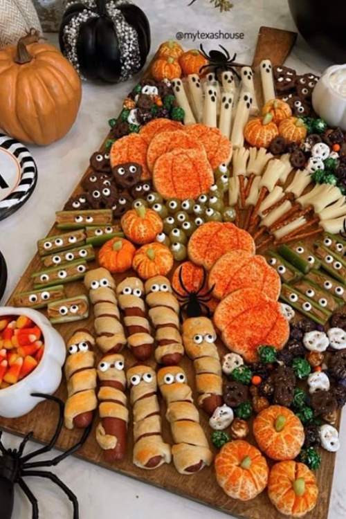 Witch, Please—These 19 Halloween Charcuterie Boards Are Chef’s Kiss Witch, Please—These 19 Halloween Charcuterie Boards Are Chef’s Kiss