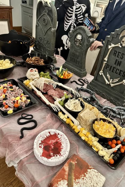 Witch, Please—These 19 Halloween Charcuterie Boards Are Chef’s Kiss Witch, Please—These 19 Halloween Charcuterie Boards Are Chef’s Kiss