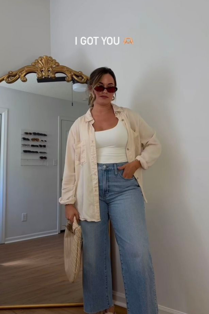 What to Wear If You Have Big Arms (Without Hiding Under Baggy Clothes) What to Wear If You Have Big Arms (Without Hiding Under Baggy Clothes)