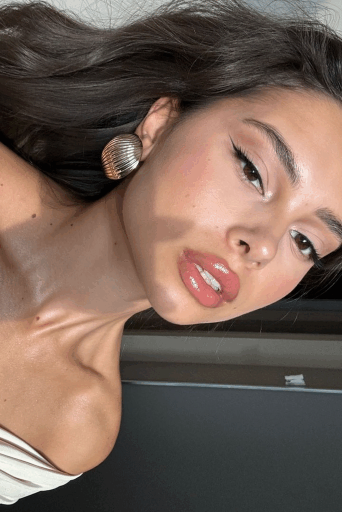 14 Hottest Makeup Trends Everyone Will Be Obsessed With in 2026