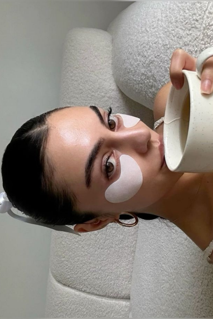 6 Puffy Eyes Remedies That Actually Work (No Witchcraft Required) 6 Puffy Eyes Remedies That Actually Work (No Witchcraft Required)