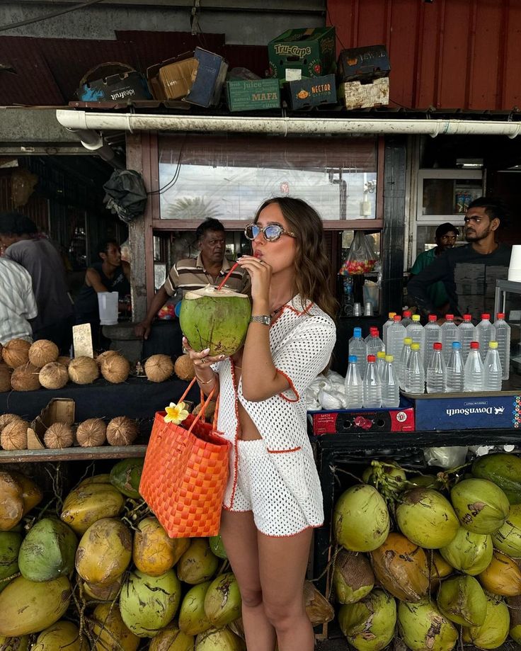 The 15 Glow Up Habits Every It-Girl Swears By to Feel Hotter, Healthier, and Happier The 15 Glow Up Habits Every It-Girl Swears By to Feel Hotter, Healthier, and Happier