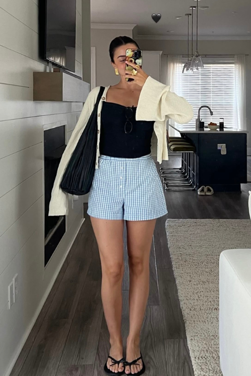 31 Cute Boxer Shorts Outfits Every Cool Girl Is Pinning Right Now 31 Cute Boxer Shorts Outfits Every Cool Girl Is Pinning Right Now