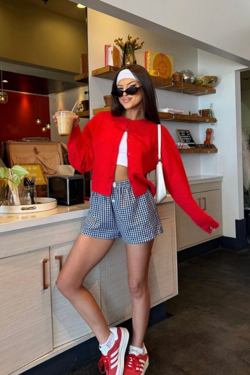 31 Cute Boxer Shorts Outfits Every Cool Girl Is Pinning Right Now 31 Cute Boxer Shorts Outfits Every Cool Girl Is Pinning Right Now