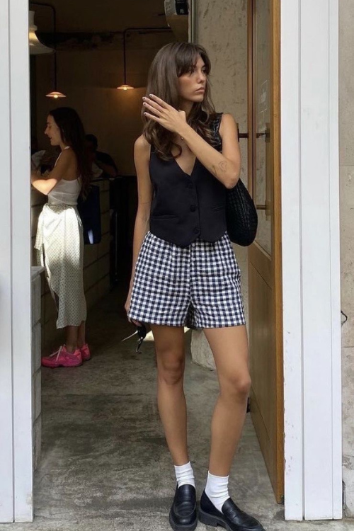 31 Cute Boxer Shorts Outfits Every Cool Girl Is Pinning Right Now 31 Cute Boxer Shorts Outfits Every Cool Girl Is Pinning Right Now