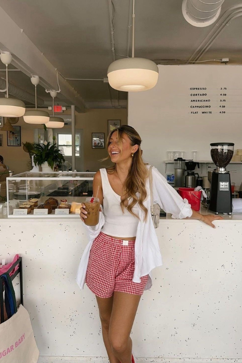 31 Cute Boxer Shorts Outfits Every Cool Girl Is Pinning Right Now 31 Cute Boxer Shorts Outfits Every Cool Girl Is Pinning Right Now