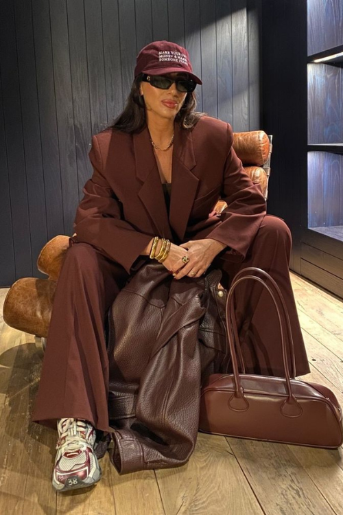 21 Hottest Dark Brown Outfits That Instantly Scream Rich Girl Energy 21 Hottest Dark Brown Outfits That Instantly Scream Rich Girl Energy