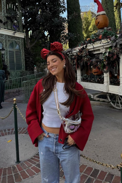 Knit cardigan with crop top and denim