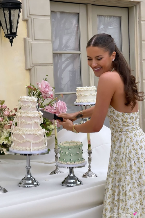 12 Garden Party Outfits That Make You the Best-Dressed Guest Every Time 12 Garden Party Outfits That Make You the Best-Dressed Guest Every Time