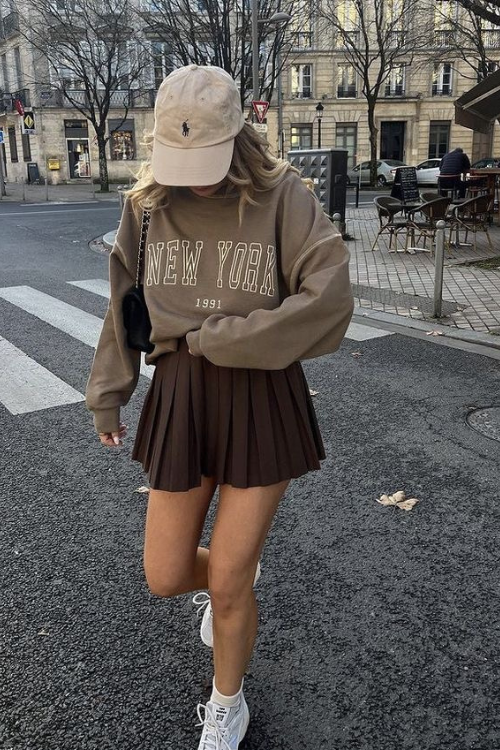 15 Hoodie and Skirt Outfits So Cute You’ll Want to Live in Them 15 Hoodie and Skirt Outfits So Cute You’ll Want to Live in Them