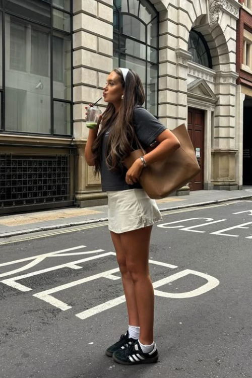 Girl, I'm Not Kidding! These 39 New York Outfits That Are Pure Fashion Fire! Girl, I'm Not Kidding! These 39 New York Outfits That Are Pure Fashion Fire!