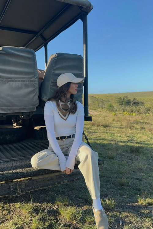 What to Wear to Safari to Look Wildly Chic & Make Everyone Go Heart-Eyed What to Wear to Safari to Look Wildly Chic & Make Everyone Go Heart-Eyed