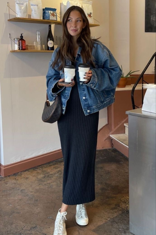 13 Soccer Mom Outfits That Make You the Hottest on the Sidelines 13 Soccer Mom Outfits That Make You the Hottest on the Sidelines