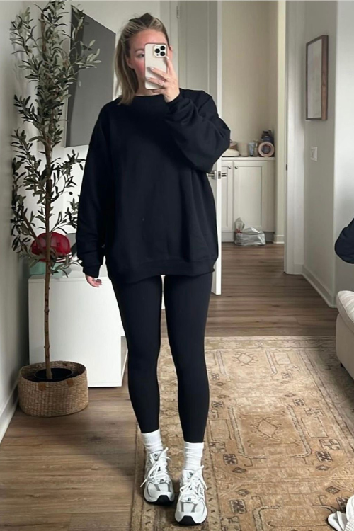 13 Soccer Mom Outfits That Make You the Hottest on the Sidelines 13 Soccer Mom Outfits That Make You the Hottest on the Sidelines