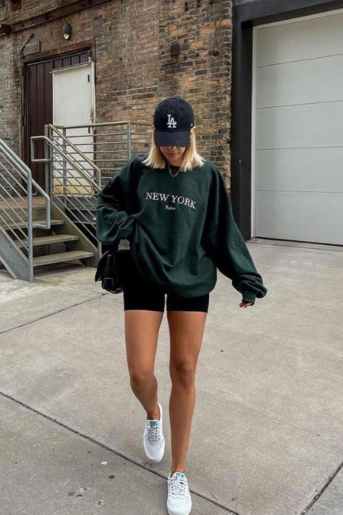 13 Soccer Mom Outfits That Make You the Hottest on the Sidelines 13 Soccer Mom Outfits That Make You the Hottest on the Sidelines