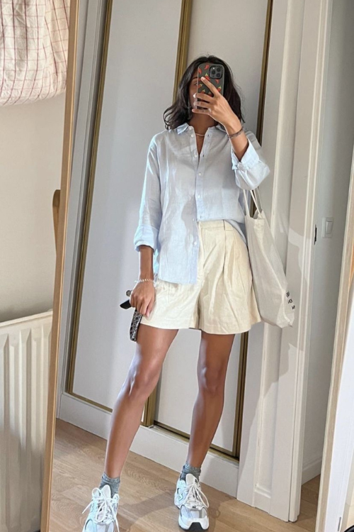 13 Soccer Mom Outfits That Make You the Hottest on the Sidelines 13 Soccer Mom Outfits That Make You the Hottest on the Sidelines