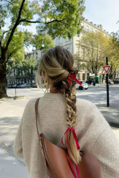 15 Winter Hairstyles Chic Girls Swear By When It’s Cold Out 15 Winter Hairstyles Chic Girls Swear By When It’s Cold Out