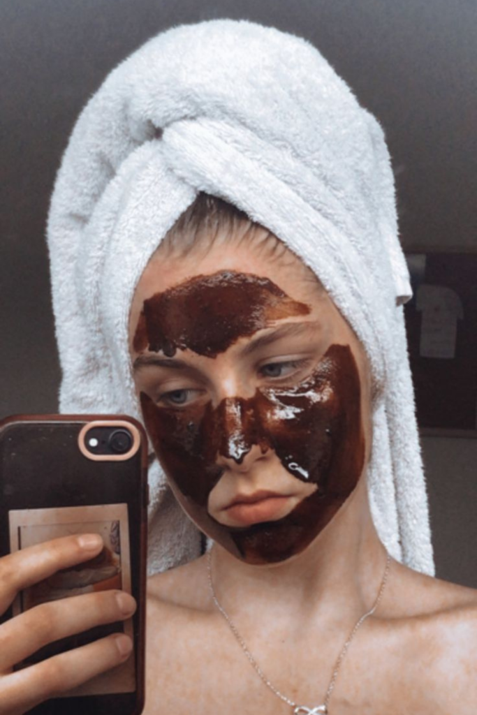 14 Genius Ways to Brighten Dull Skin Before You Even Touch Highlighter 14 Genius Ways to Brighten Dull Skin Before You Even Touch Highlighter