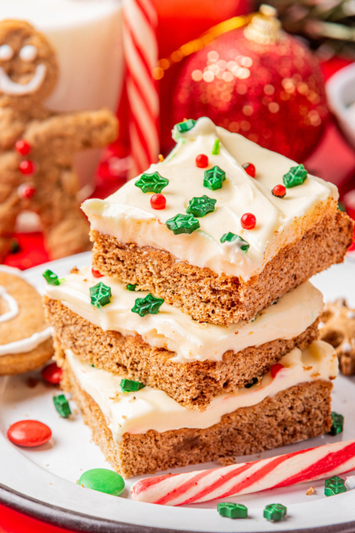 23 Festive Christmas Desserts Everyone Will Beg You to Make Again 23 Festive Christmas Desserts Everyone Will Beg You to Make Again