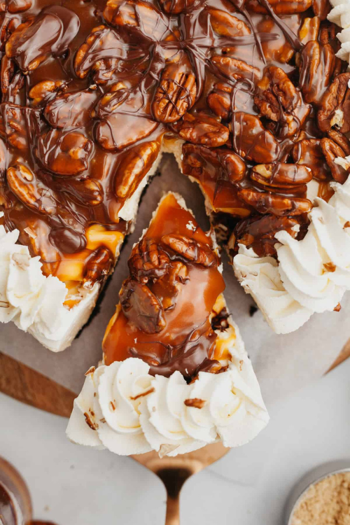 23 Festive Christmas Desserts Everyone Will Beg You to Make Again 23 Festive Christmas Desserts Everyone Will Beg You to Make Again