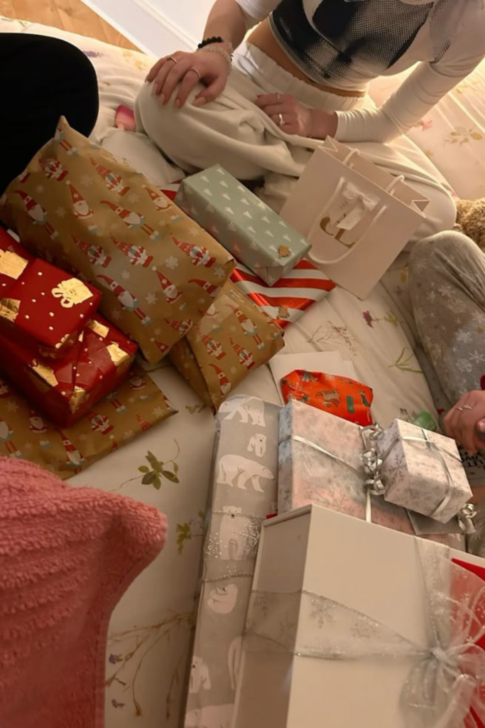 23 Cute Christmas Traditions That Make the Season Feel Straight Out of a Movie 23 Cute Christmas Traditions That Make the Season Feel Straight Out of a Movie