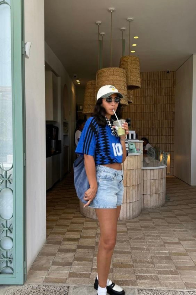 24 Soccer Mom Outfits That Make You the Hottest on the Sidelines 24 Soccer Mom Outfits That Make You the Hottest on the Sidelines
