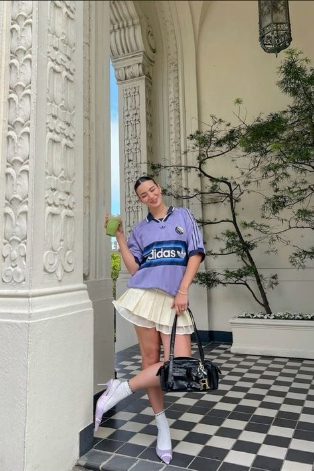 24 Soccer Mom Outfits That Make You the Hottest on the Sidelines 24 Soccer Mom Outfits That Make You the Hottest on the Sidelines