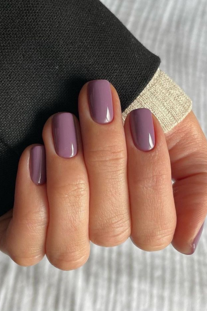12 Best Winter Nail Colors That Make Your Hands Look Instantly Expensive 12 Best Winter Nail Colors That Make Your Hands Look Instantly Expensive