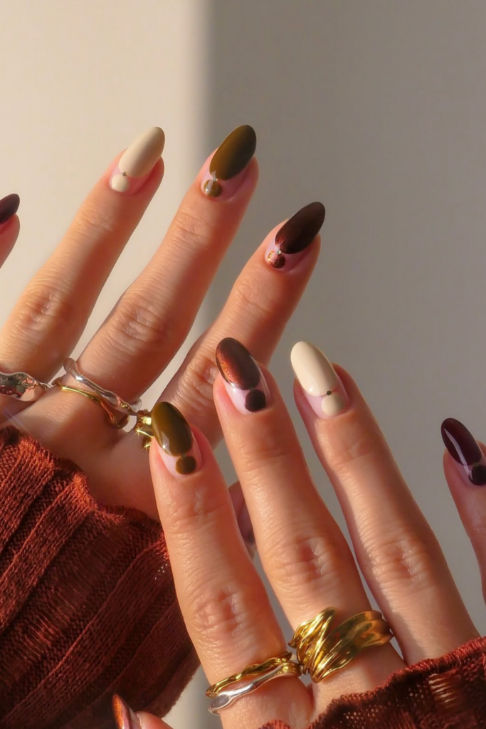 30 Chic Fall Nails So Gorgeous You’ll Screenshot Every Single One 30 Chic Fall Nails So Gorgeous You’ll Screenshot Every Single One