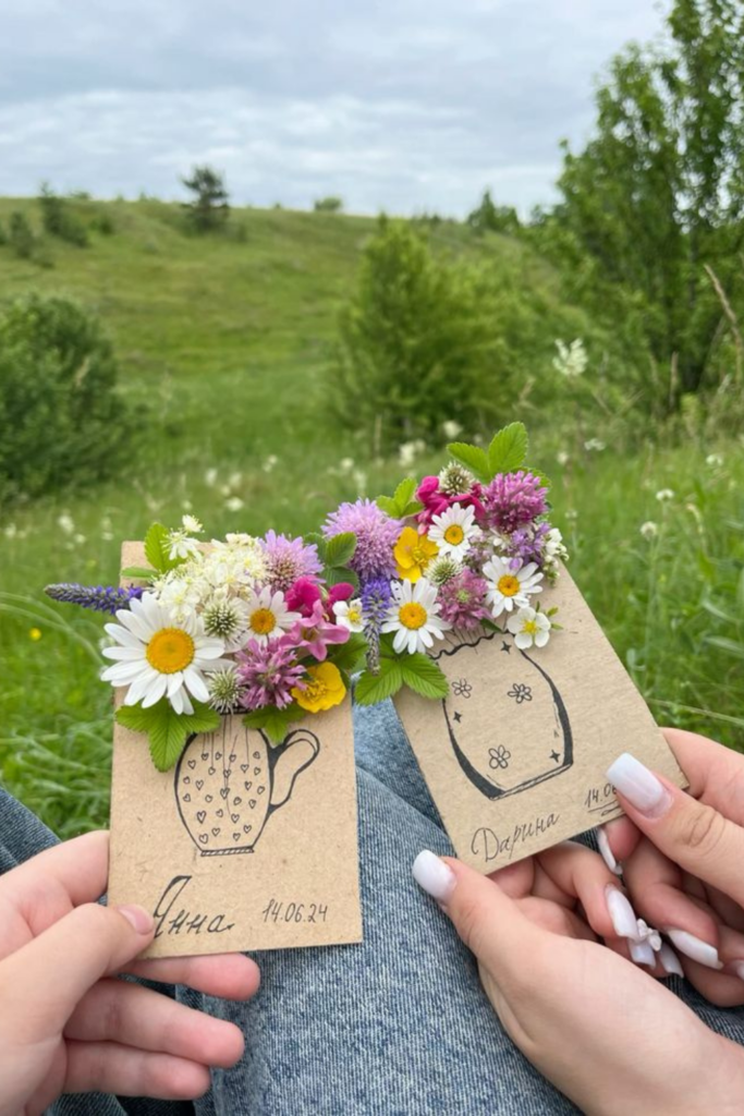 20 Picnic Date Ideas That Feel Straight Out of a Summer Romance Novel 20 Picnic Date Ideas That Feel Straight Out of a Summer Romance Novel