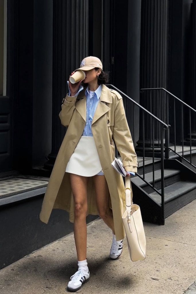 32 Cute Trench Coat Outfits That Prove Classics Never Go Out of Style 32 Cute Trench Coat Outfits That Prove Classics Never Go Out of Style