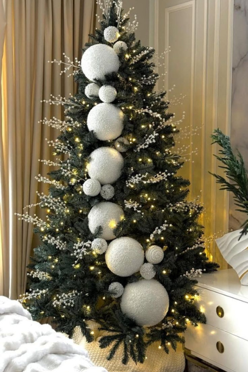 The 12 White Christmas Trees That Turn Your Home Into a Snowy Fairytale
