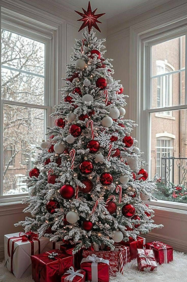 The 19 White Christmas Trees That Turn Your Home Into a Snowy Fairytale The 19 White Christmas Trees That Turn Your Home Into a Snowy Fairytale