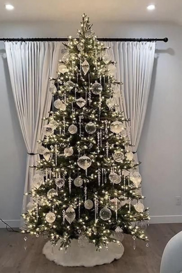 The 19 White Christmas Trees That Turn Your Home Into a Snowy Fairytale The 19 White Christmas Trees That Turn Your Home Into a Snowy Fairytale