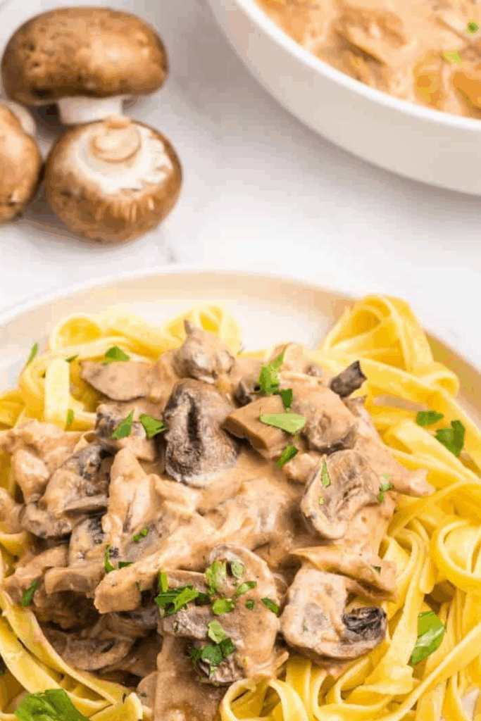 23 Mouth-watering Crockpot Recipes That Make Dinner Stupidly Easy 23 Mouth-watering Crockpot Recipes That Make Dinner Stupidly Easy
