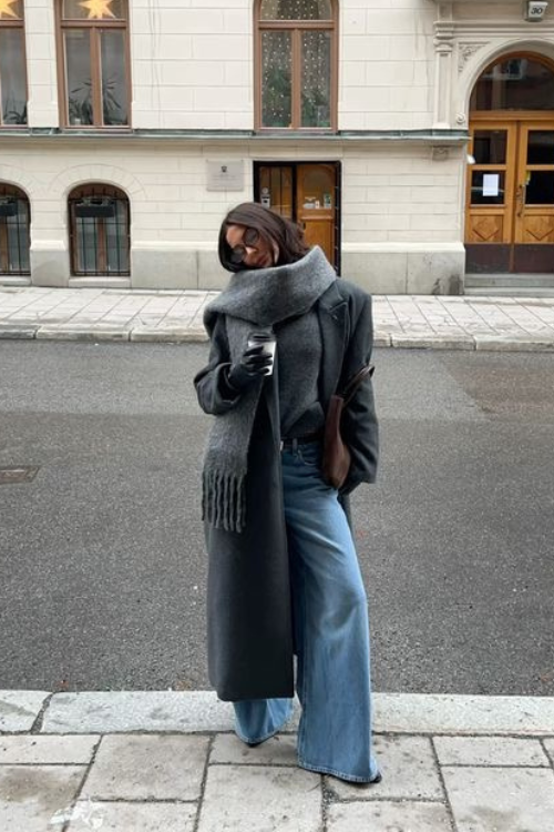 When Looking Cute Is a Struggle ā Here Are 26 Cold Weather Outfits to Fake It When Looking Cute Is a Struggle ā Here Are 26 Cold Weather Outfits to Fake It