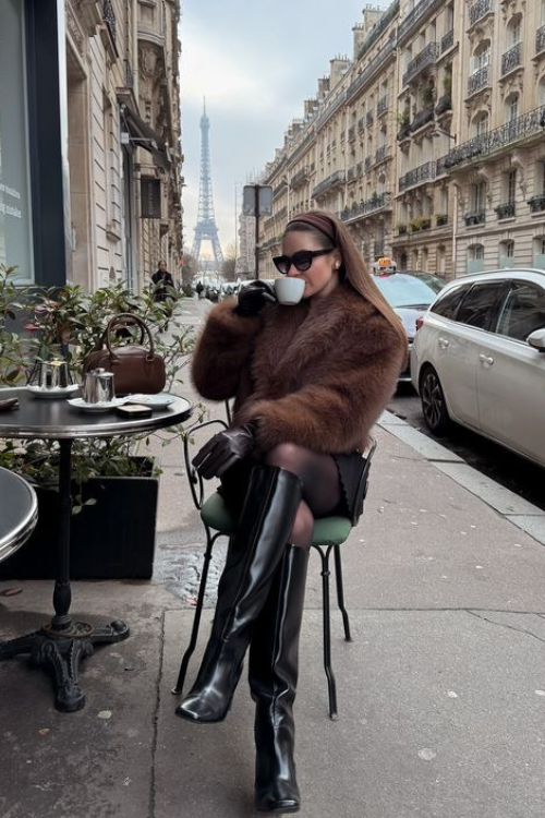 17 Fur Coat Outfits That Are Bold, Cozy, and Totally Statement-Making 17 Fur Coat Outfits That Are Bold, Cozy, and Totally Statement-Making