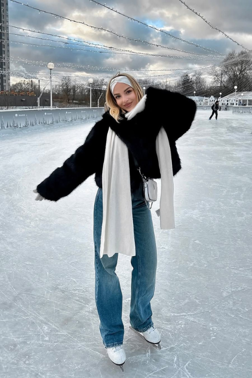 What to Wear Ice Skating? 29 Outfits to Glide Through the Rink in Style What to Wear Ice Skating? 29 Outfits to Glide Through the Rink in Style