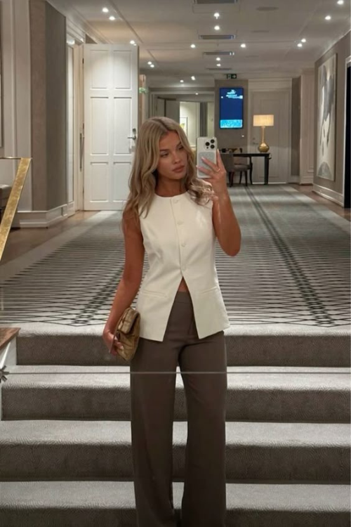 20 Classy Brown Pants Outfits Perfect for Work, Coffee Dates, and Everyday Chic 20 Classy Brown Pants Outfits Perfect for Work, Coffee Dates, and Everyday Chic