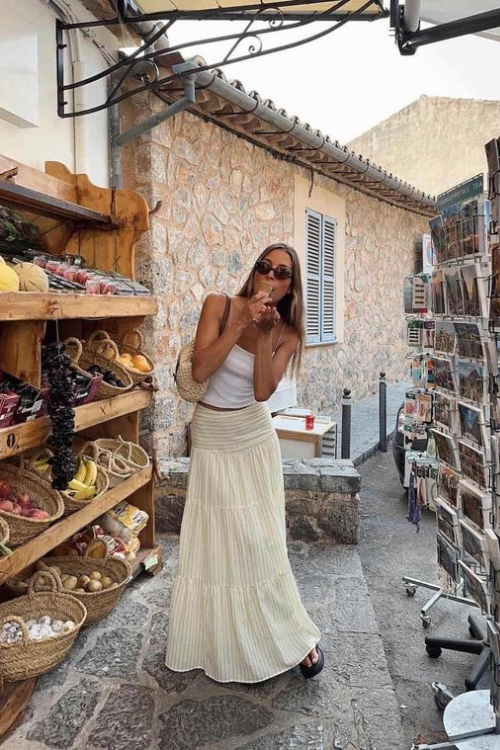 41 European Summer Outfits That Prove Europeans Do Summer Better european summer outfits